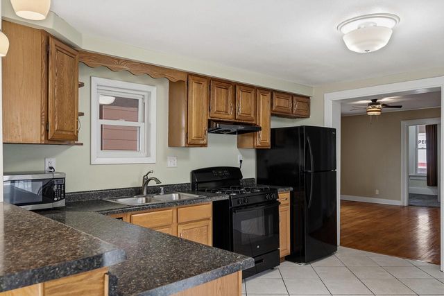 714 6th STREET S, La Crosse, WI 54601