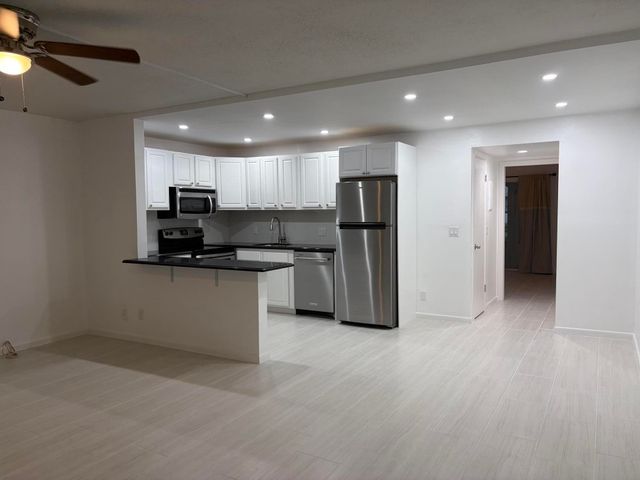 253 NEWPORT P 253, Deerfield Beach, FL 33442
