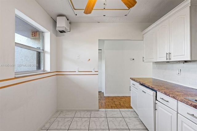 1024 SE 3rd Ave 301, Dania Beach, FL 33004