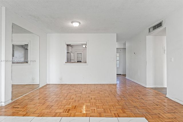 1024 SE 3rd Ave 301, Dania Beach, FL 33004