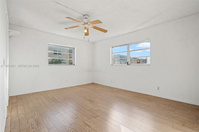 1024 SE 3rd Ave 301, Dania Beach, FL 33004