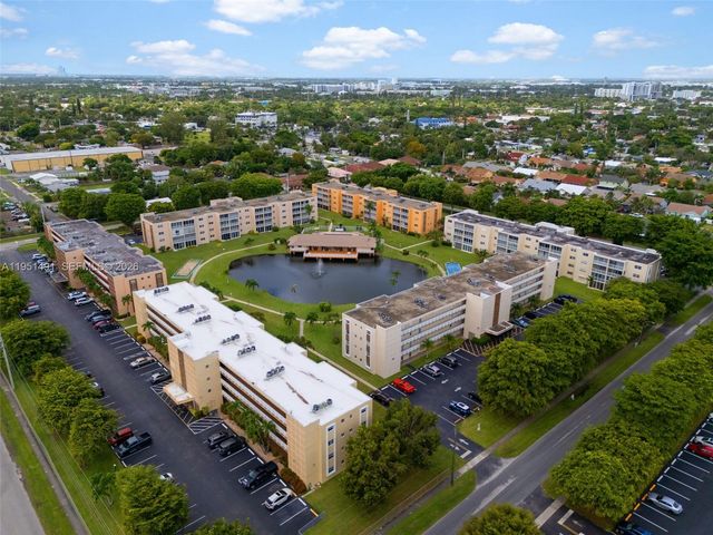 1024 SE 3rd Ave 301, Dania Beach, FL 33004