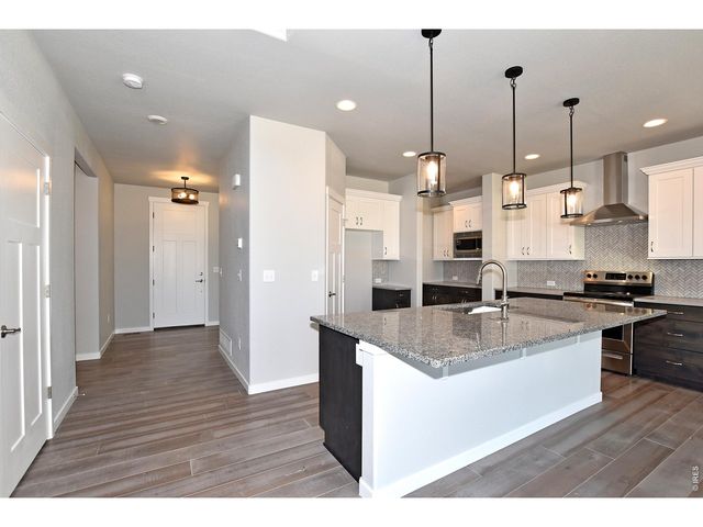 1102 Crown Sparrow St, Johnstown, CO 80534