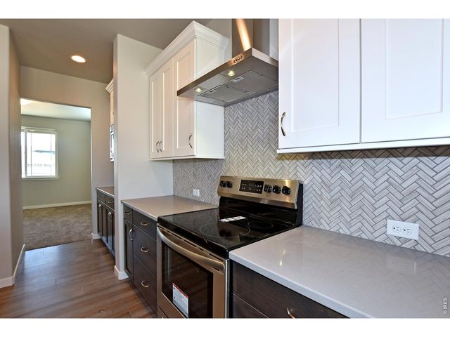 1102 Crown Sparrow St, Johnstown, CO 80534