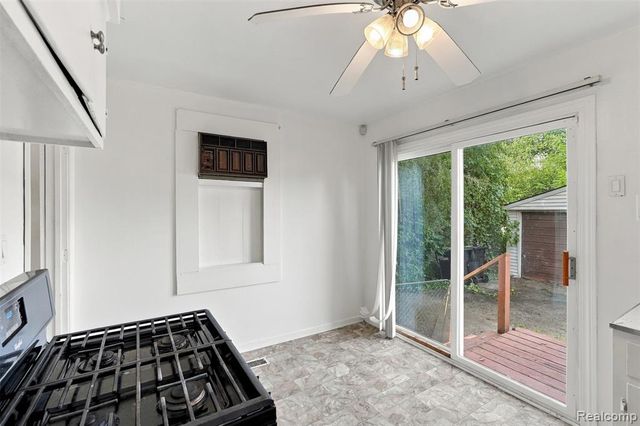 3840 Winifred Street, Wayne, MI 48184