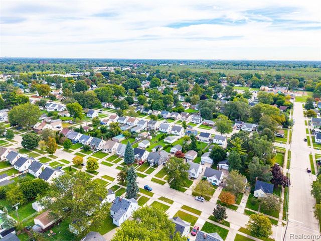 3840 Winifred Street, Wayne, MI 48184
