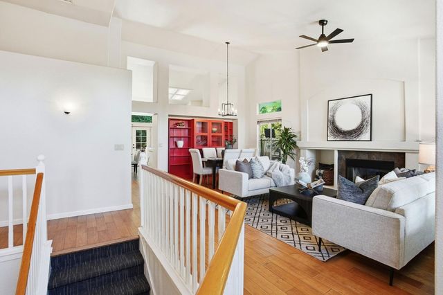 447 Amhurst Cir, Folsom, CA 95630