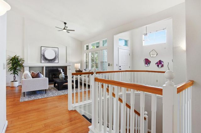 447 Amhurst Cir, Folsom, CA 95630