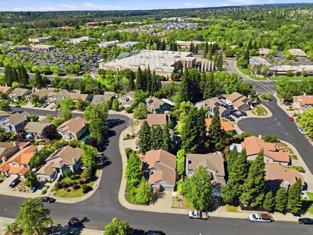 447 Amhurst Cir, Folsom, CA 95630