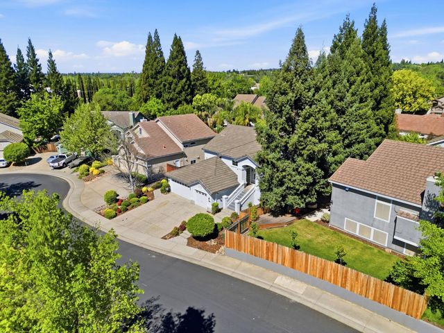 447 Amhurst Cir, Folsom, CA 95630