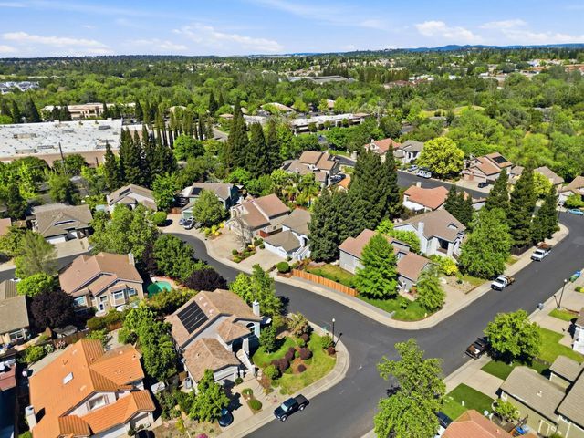 447 Amhurst Cir, Folsom, CA 95630