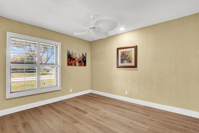 21052 Brookshire Terrace, Boca Raton, FL 33433