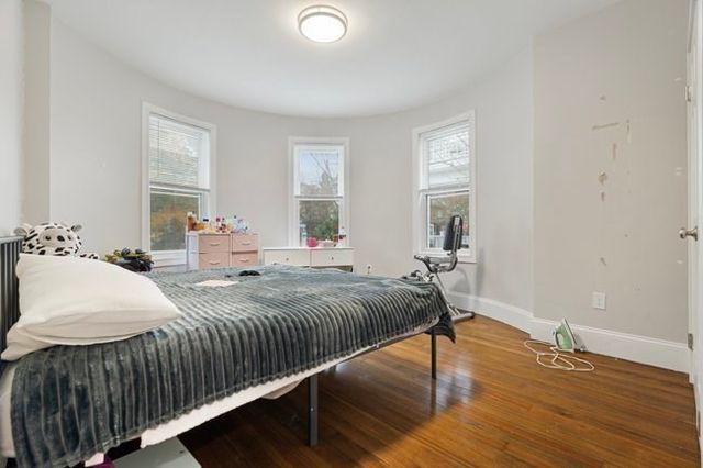 25 Pleasant Street, Boston, MA 02125