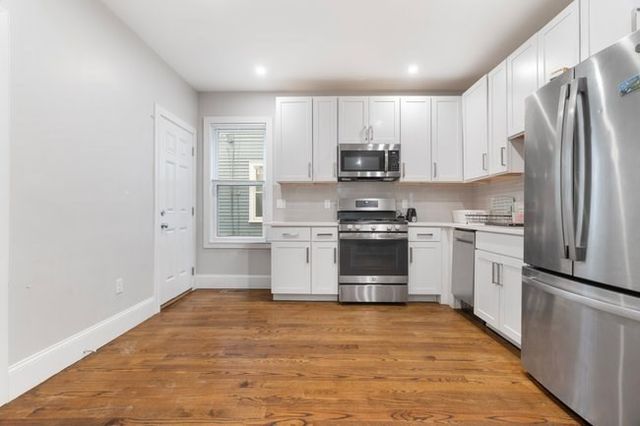 25 Pleasant Street, Boston, MA 02125