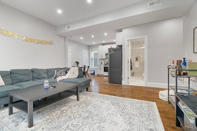 25 Pleasant Street, Boston, MA 02125