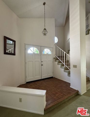 11828 Alderbrook Street, Moorpark, CA 93021