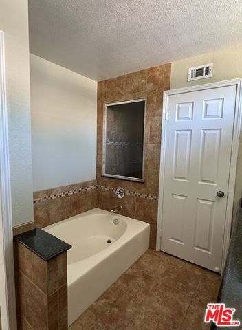 11828 Alderbrook Street, Moorpark, CA 93021