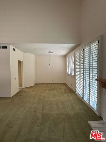 11828 Alderbrook Street, Moorpark, CA 93021