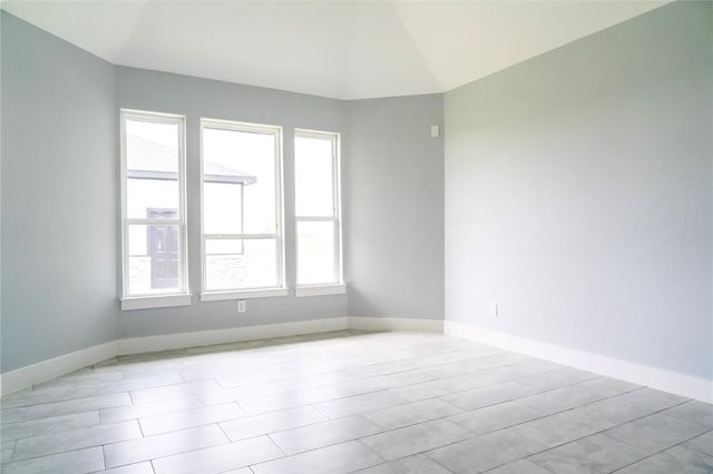 395 Brahman Trail, Angleton, TX 77515