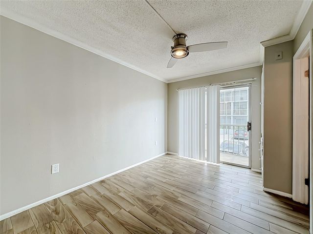 131 WATER FRONT WAY 220, Altamonte Springs, FL 32701