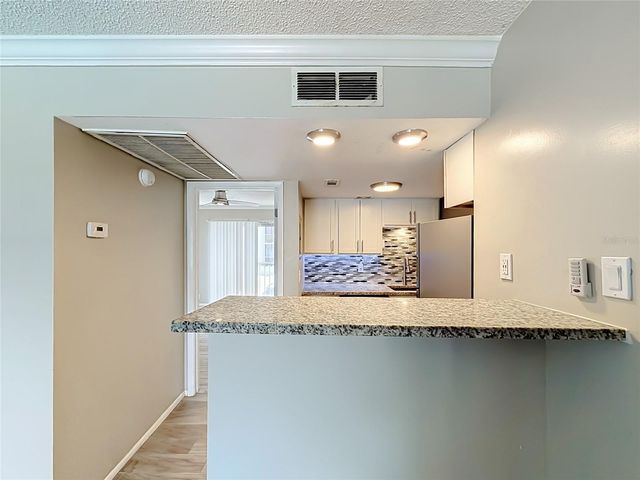 131 WATER FRONT WAY 220, Altamonte Springs, FL 32701
