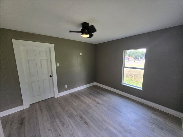 130 Jackson Street N, Sulphur Springs, TX 75482