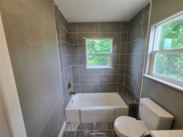 130 Jackson Street N, Sulphur Springs, TX 75482