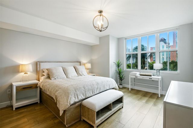 3340 NE 190th St 602, Aventura, FL 33180