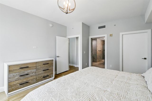 3340 NE 190th St 602, Aventura, FL 33180