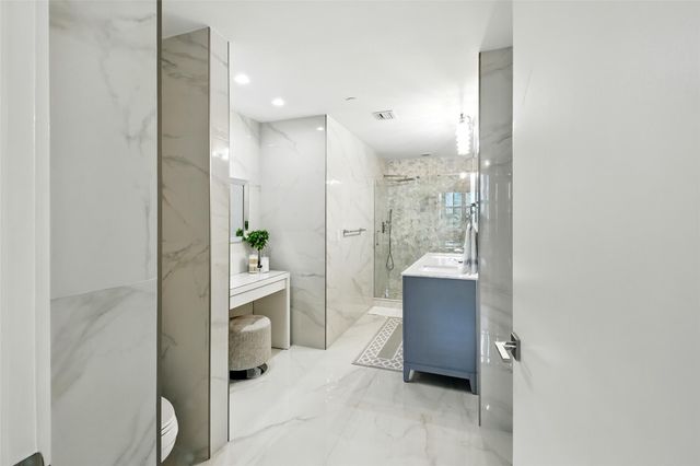 3340 NE 190th St 602, Aventura, FL 33180