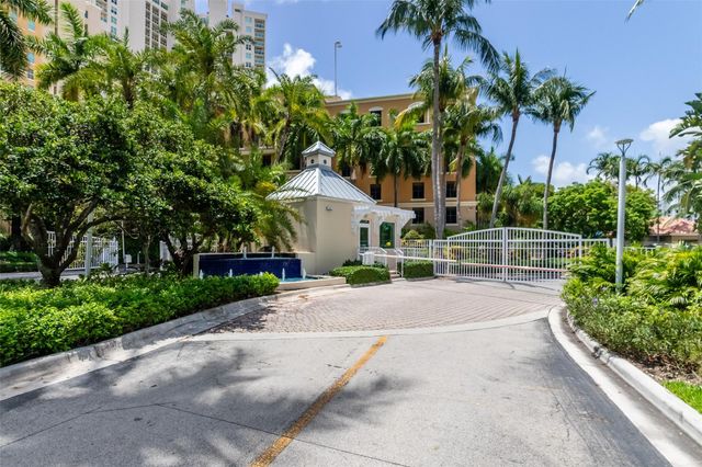 3340 NE 190th St 602, Aventura, FL 33180