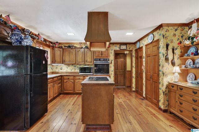 2430 EUREKA ROAD, Lincoln, AL 35096