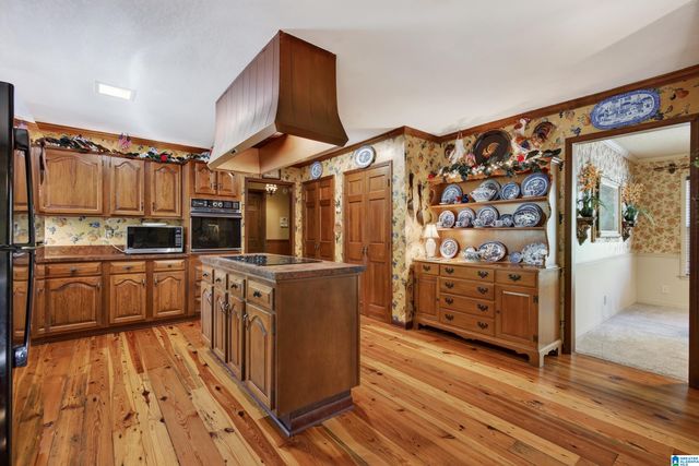 2430 EUREKA ROAD, Lincoln, AL 35096