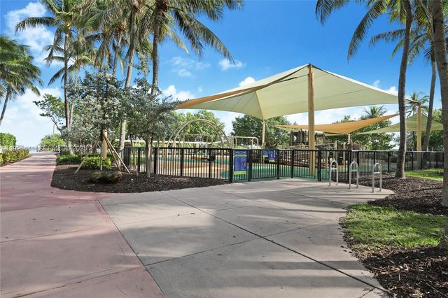 6515 Collins Ave 605, Miami Beach, FL 33141