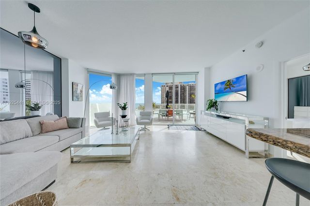 6515 Collins Ave 605, Miami Beach, FL 33141