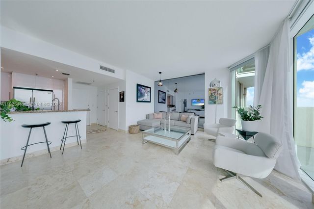 6515 Collins Ave 605, Miami Beach, FL 33141