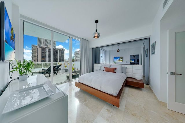 6515 Collins Ave 605, Miami Beach, FL 33141