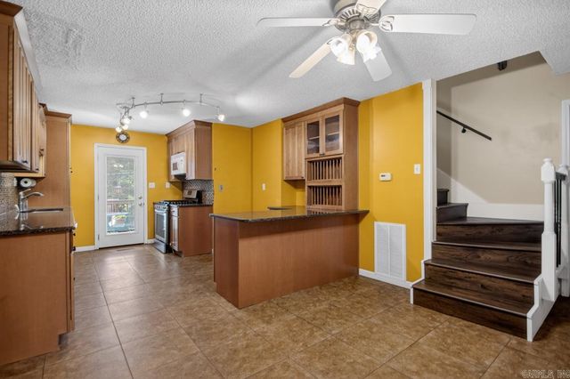 1220 Pine Forest Drive, Benton, AR 72019
