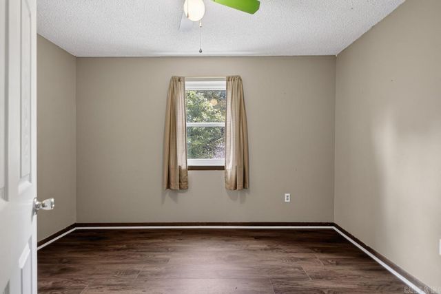 1220 Pine Forest Drive, Benton, AR 72019
