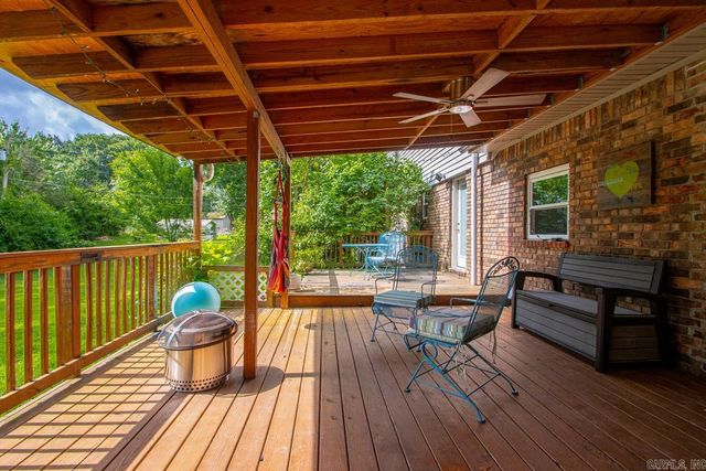 1220 Pine Forest Drive, Benton, AR 72019