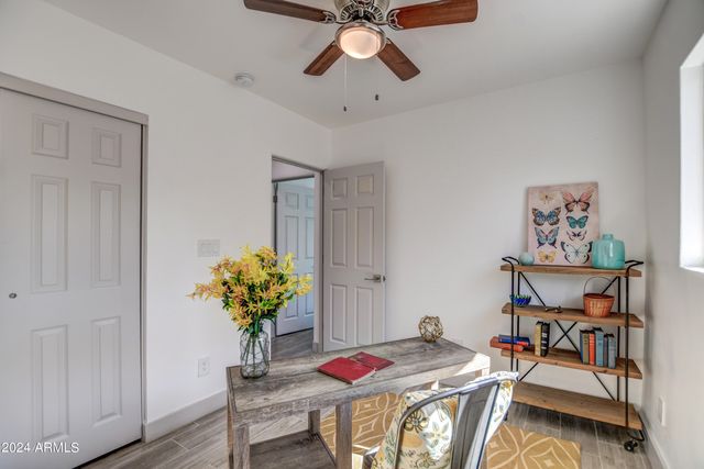 3135 N 34TH Street, Phoenix, AZ 85018