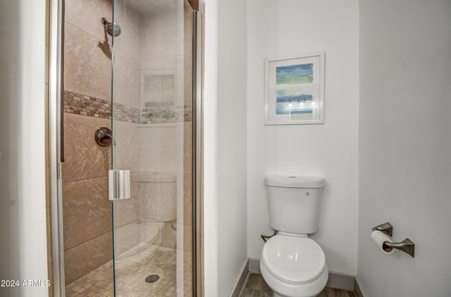 3135 N 34TH Street, Phoenix, AZ 85018