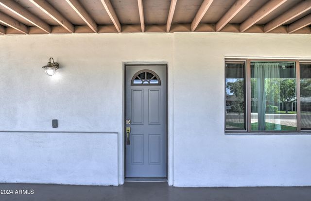 3135 N 34TH Street, Phoenix, AZ 85018