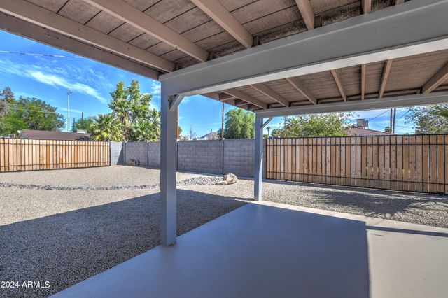 3135 N 34TH Street, Phoenix, AZ 85018