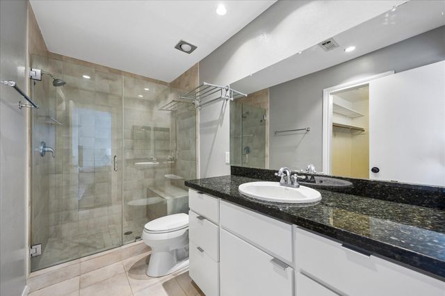 701 Bering Drive 1904, Houston, TX 77057