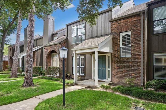 701 Bering Drive 1904, Houston, TX 77057
