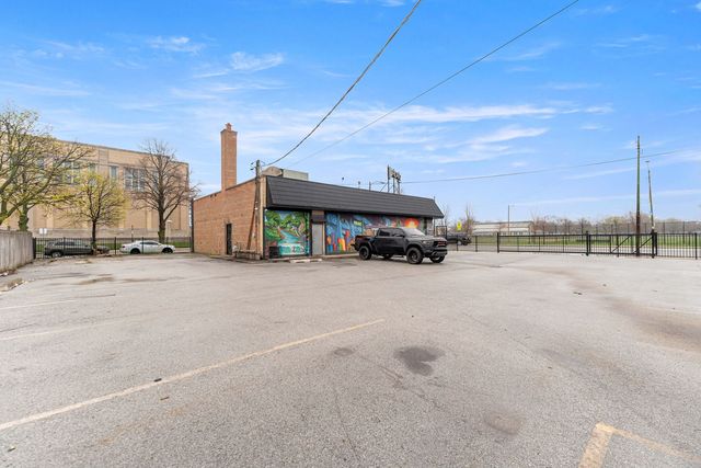 2014 E 87th Street, Chicago, IL 60617