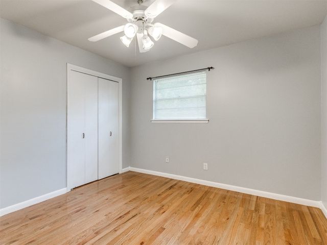 119 Thompson Drive, Moore, OK 73160