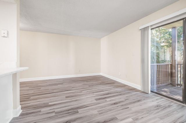 308 SW Miracle Strip Parkway, UNIT 6D, Fort Walton Beach, FL 32548