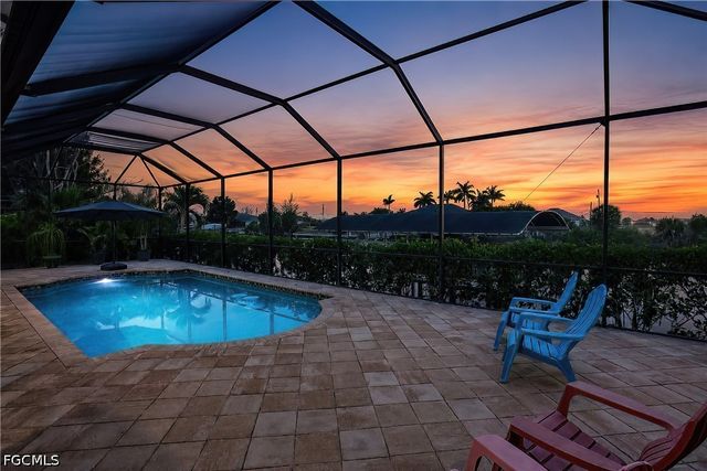1720 Old Burnt Store RD N, Cape Coral, FL 33993